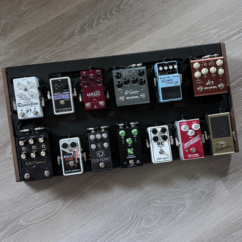 Josh W pedalboard